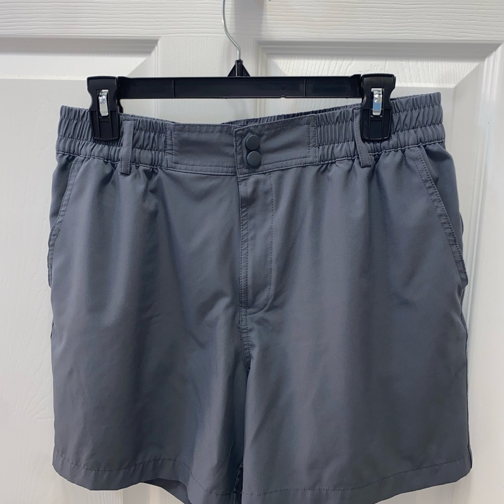 BURLEBO Gray Athletic Shorts with Elastic Waistband